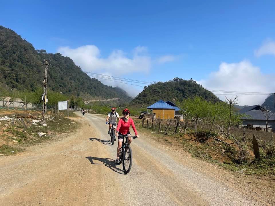 16-Day Vietnam Grand Northeast & Frontier Cycling Expedition